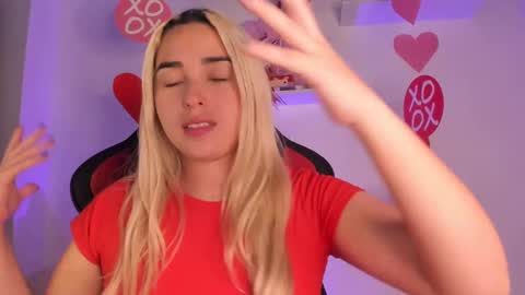 iris online show from February 15, 11:14 pm