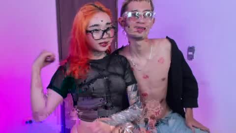  Iris  online show from April 3, 4:43 am