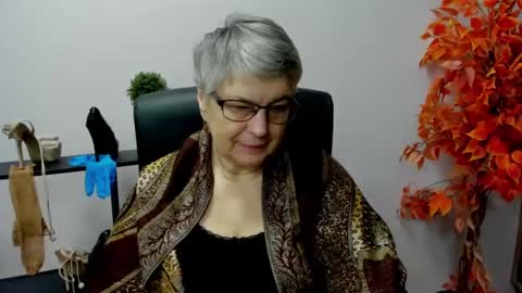 I R I S online show from January 21, 7:15 am