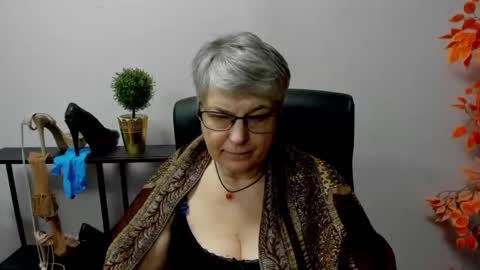I R I S online show from February 26, 12:03 pm