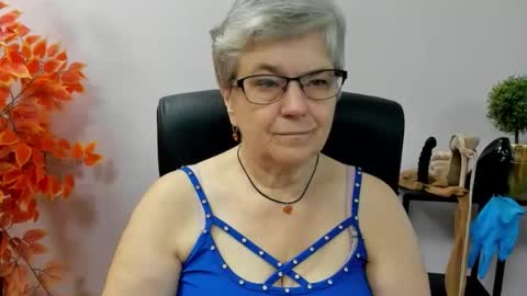 I R I S online show from September 18, 6:26 am