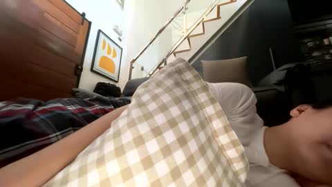 irish andres online show from April 28, 2:27 am