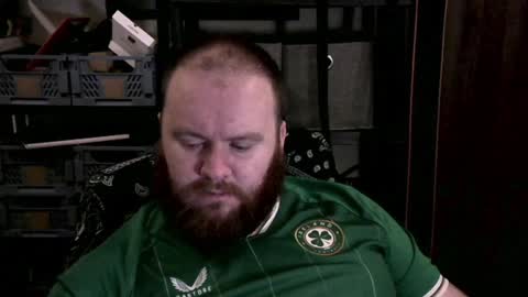 twitter theirishman205 online show from December 2, 5:15 pm