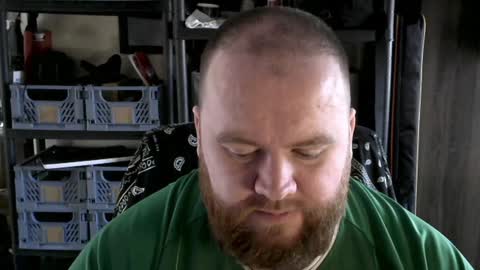 twitter theirishman205 online show from December 7, 1:18 pm