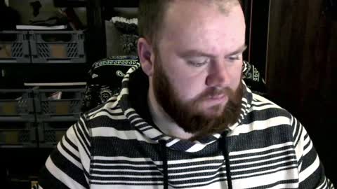 twitter theirishman205 online show from December 22, 5:10 pm