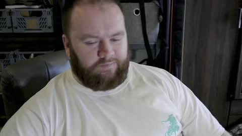 twitter theirishman205 online show from December 27, 1:18 pm