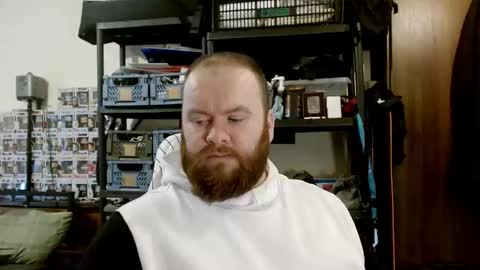 twitter theirishman205 online show from March 16, 12:20 pm