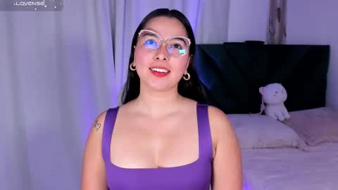 Iris Moira  online show from March 12, 11:16 am