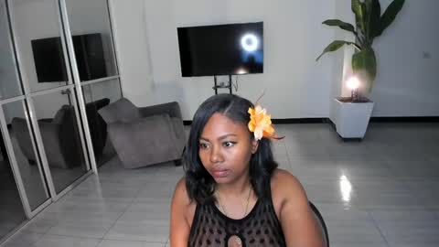 Rose  online show from June 4, 9:26 am