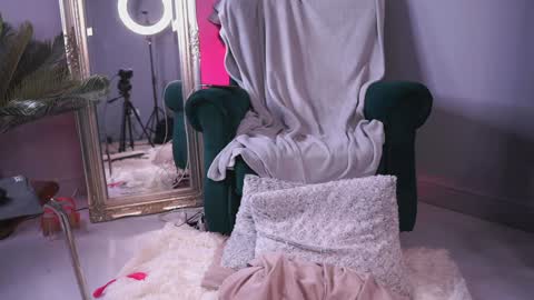 Maria online show from December 30, 3:25 am