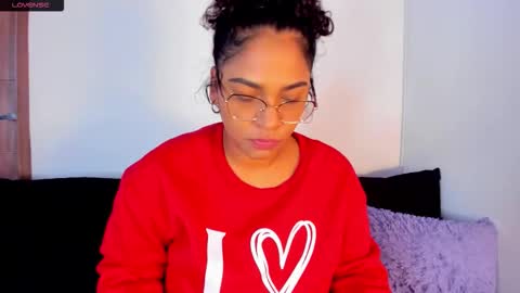 Snapshot of iriss_25 chatting on October 2, 11:17 am iris online show from October 2, 11:17 am