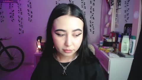 Iris  online show from February 11, 6:07 am