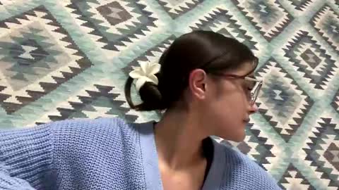 irisss31 online show from October 10, 7:24 pm