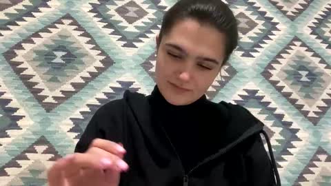 irisss31 online show from January 18, 6:34 pm