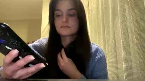 irisss31 online show from March 5, 7:10 pm