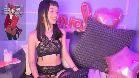 irissweetty online show from February 17, 8:59 pm