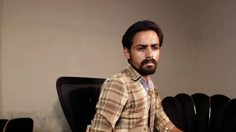 Snapshot of ironcharm4455 chatting on June 26, 4:55 pm Naveed online show from June 26, 4:55 pm
