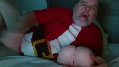 Snapshot of ironeagle333 chatting on December 25, 4:54 am ironeagle333 online show from December 25, 4:54 am