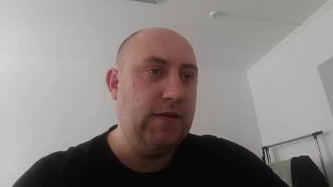 Mark online show from February 8, 1:25 pm