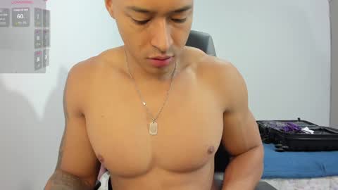WILL ANDREW online show from May 7, 9:03 am