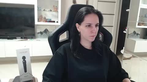 Irwi Tomboy online show from February 14, 3:26 pm