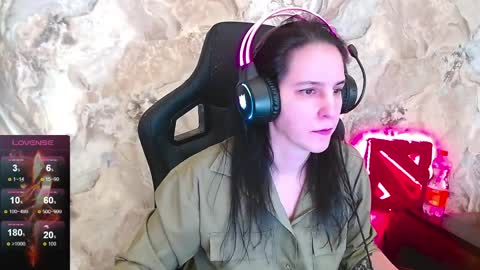 Irwi Tomboy online show from April 2, 3:09 pm