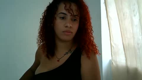 isa_bellaxx23 online show from September 11, 8:31 pm