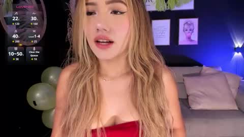 Isa Cortes  online show from March 18, 1:36 pm