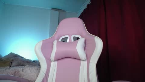 Isabella  online show from September 12, 10:37 am