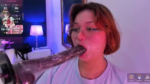 Snapshot of isa_grey_ chatting on October 17, 10:34 pm Isa online show from October 17, 10:34 pm