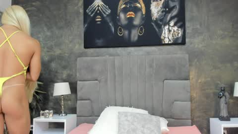 Isa Lancaster online show from March 30, 7:48 pm