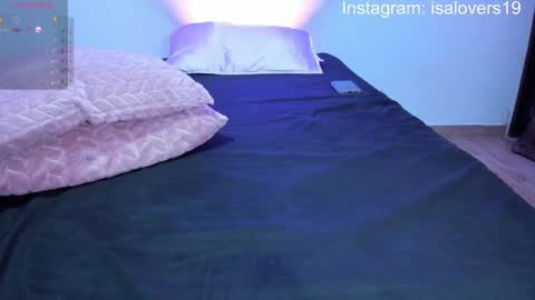 ISA LOVERS online show from December 17, 10:23 am