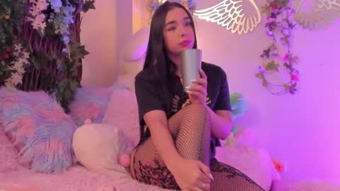 Isabella        online show from September 27, 8:14 pm