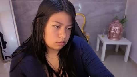 Snapshot of isa_s chatting on August 8, 12:40 pm Isa online show from August 8, 12:40 pm