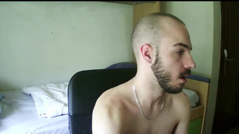 Isaac99c online show from September 26, 11:58 am