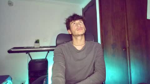 isaac online show from January 17, 1:25 am