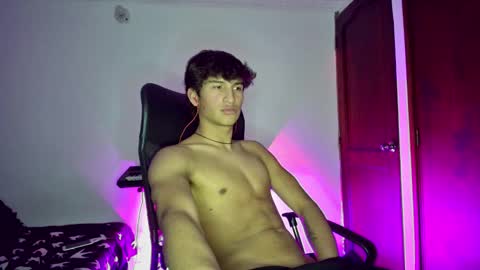 isaac online show from February 1, 4:14 am