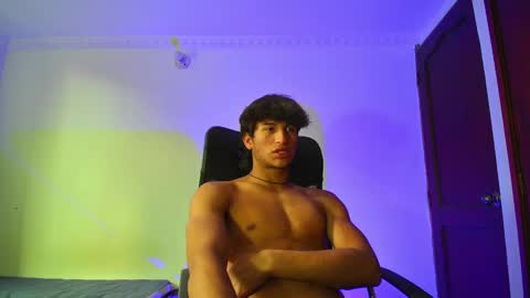 isaac online show from September 24, 6:11 pm