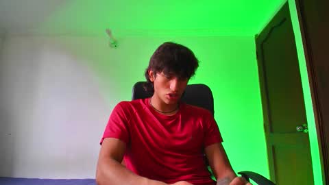 isaac online show from September 26, 5:39 pm