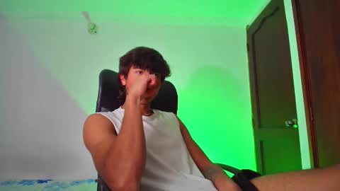 isaac online show from October 22, 3:07 am