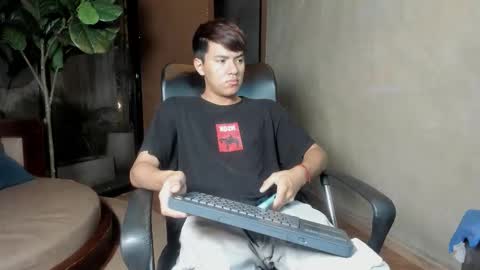 isaac_grimm online show from February 17, 3:03 am