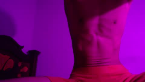 Snapshot of isaaclatino chatting on December 24, 9:17 am isaac online show from December 24, 9:17 am