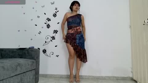 isabela online show from July 5, 7:32 pm