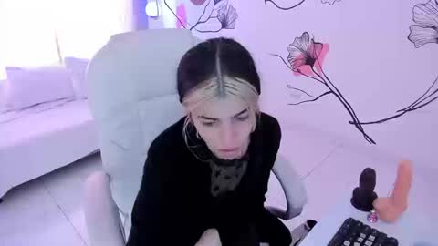 isabela_fiorelli online show from September 9, 2:16 pm