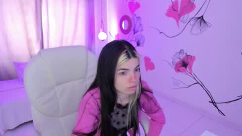 isabela_fiorelli online show from October 26, 1:06 pm