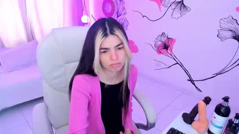 isabela_fiorelli online show from November 11, 1:33 pm