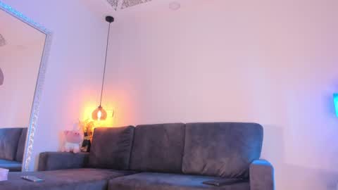 Isabela online show from January 20, 12:07 pm