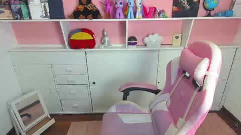  isabela online show from December 10, 2:38 am