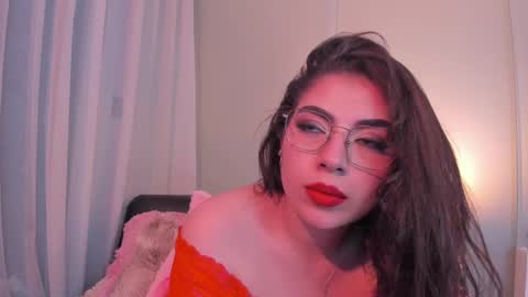 Isabela Angell  online show from February 15, 4:47 am