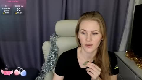 Snapshot of isabelallen chatting on January 4, 2:04 pm isabelallen online show from January 4, 2:04 pm